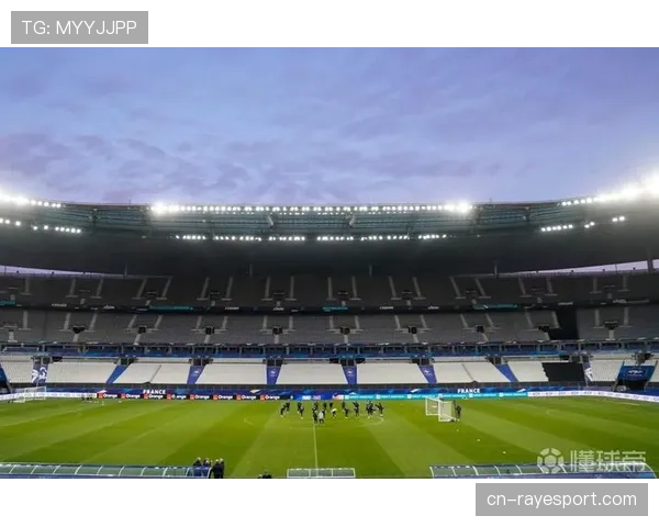 法国足协“精英青训营”引入新模块,重点演练攻防转换情景 法国足协“精英青训营”引入新模块,重点演练攻防转换情景