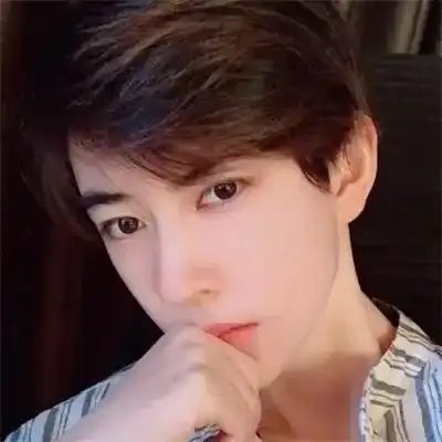 龙雯平